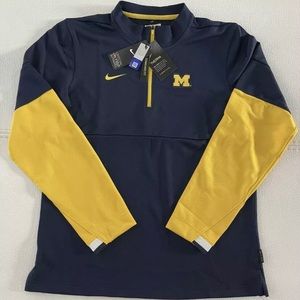 Nike NCAA Dri-Fit Michigan Wolverines 1/2 Zip Top CQ5698-419 Men’s Size Large